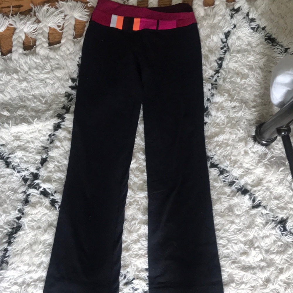 Lulu lemon flair yoga pants
